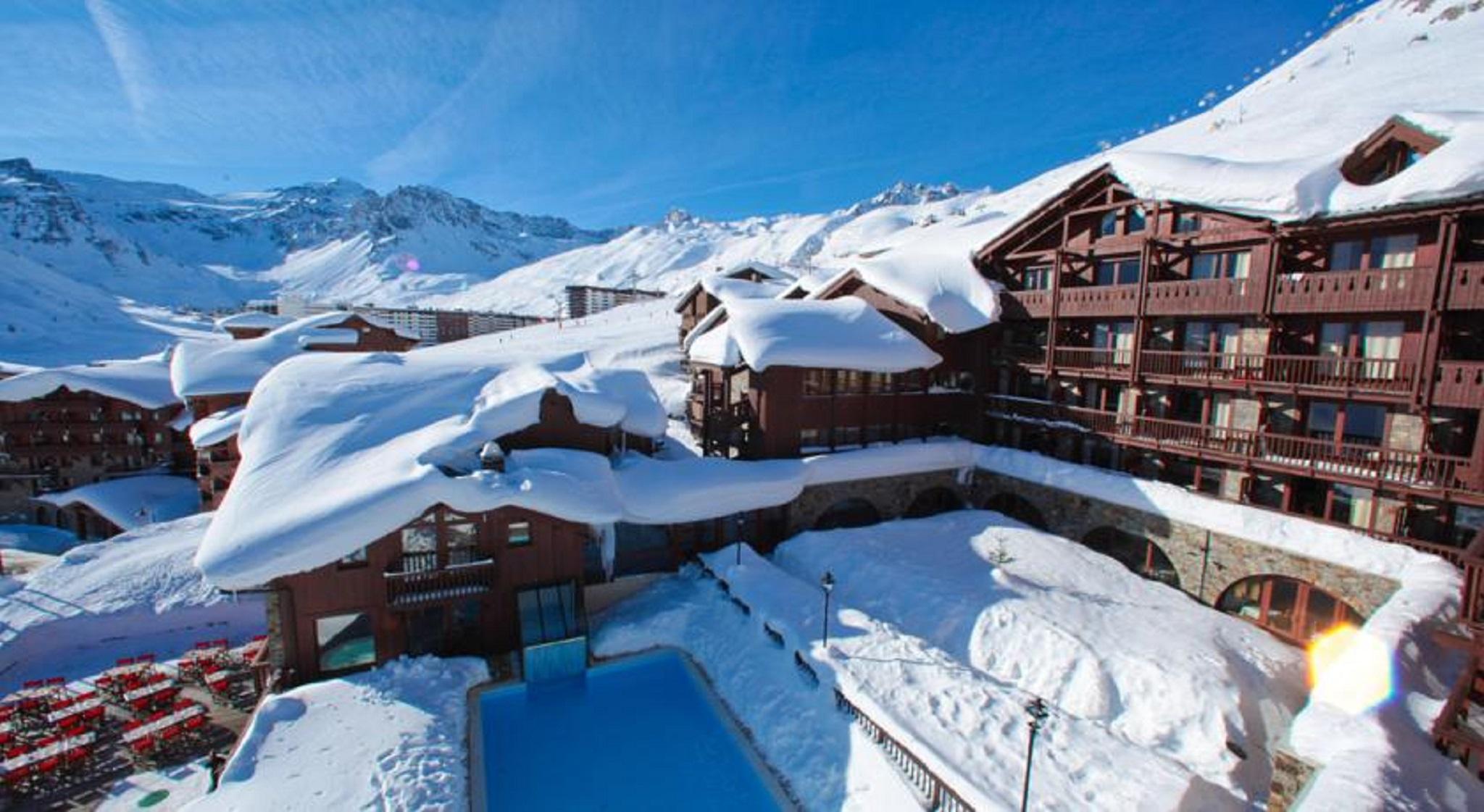 Hotel Village Montana By Les Etincelles تينْيِ المظهر الخارجي الصورة