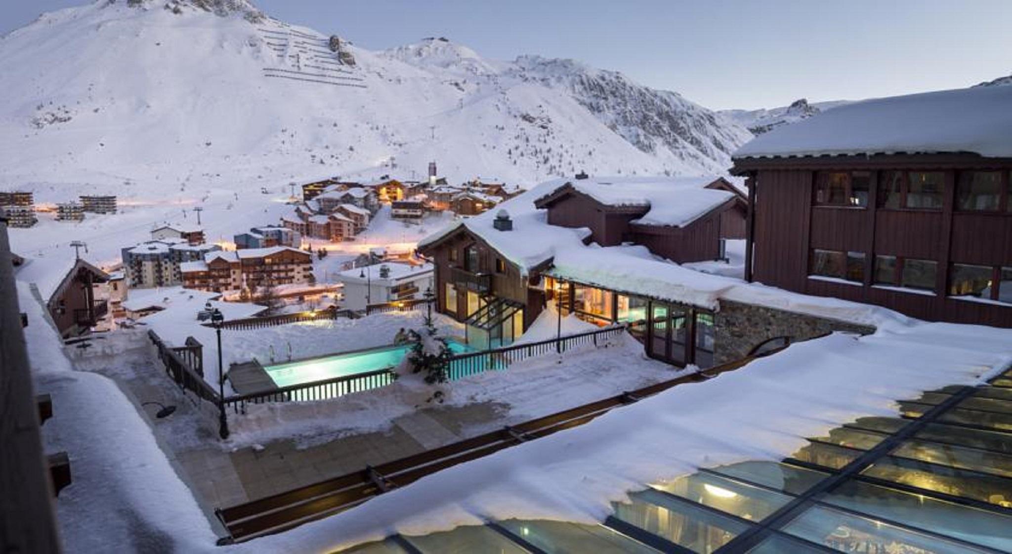 Hotel Village Montana By Les Etincelles تينْيِ المظهر الخارجي الصورة